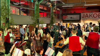 Feuerwehrhauseinweihung Pfaffenhausen 25.04.26_2